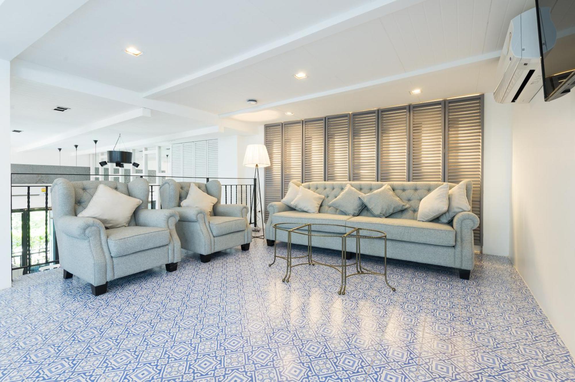 White Ivory Bed And Breakfast Бангкок Экстерьер фото