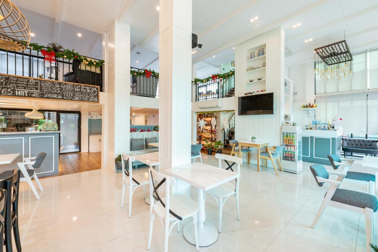 White Ivory Bed And Breakfast Бангкок Экстерьер фото